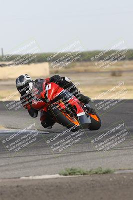 media/Sep-07-2024-Pacific Track Time (Sat) [[9bb89f5e83]]/A group/Phone Wall Paper 1000am/